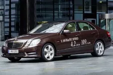2013 E300 BlueTEC HYBRID 1.webp