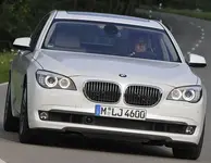 2011-BMW-7-Series-Front-Angel-View1.webp