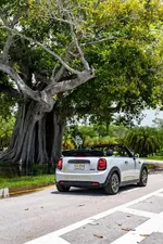 -mini-cooper-se-convertible-one-off-07-2022-1000px.webp