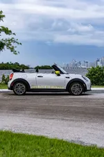 7-mini-cooper-se-convertible-one-off-07-2022-999px.webp