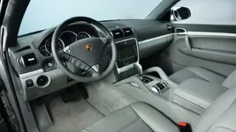 HDI%2068747_1_Cayenne%20Cabriolet.webp