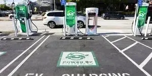 -fast-charger-news-photo-1660776359.jpg?crop=1xw:0.webp