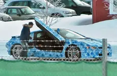 bmw i8 open door 1-1.webp