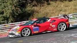 ferrari-sf90-vs-spy-photos.webp