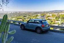 P90474844-mini-cooper-se-09-2022-2250px.webp