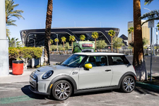 P90474817-mini-cooper-se-09-2022-2250px.webp