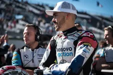 ampionship-bmw-motorrad-motorsport-bonovo-m-2254px.webp