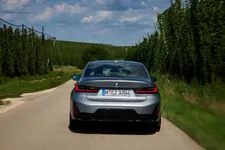 P90479604-the-new-bmw-m340i-xdrive-09-2022-2250px.webp
