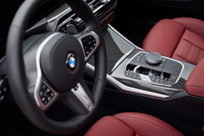 P90479610-the-new-bmw-m340i-xdrive-09-2022-2249px.webp