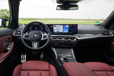 P90479630-the-new-bmw-m340i-xdrive-09-2022-2248px.webp
