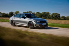 P90479637-the-new-bmw-m340i-xdrive-09-2022-2249px.webp