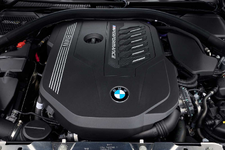 ng-09-2022-bmw-m340i-xdrive-bmw-320d-tourin-2250px.webp