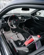 BMW-m4-csl-black-sapphire-03.webp