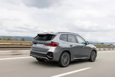 P90479847-bmw-ix1-xdrive30-09-2022-2248px.webp