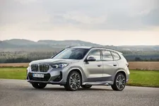 P90479800-bmw-ix1-xdrive30-09-2022-2248px.webp