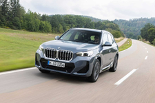 P90479922-bmw-x1-xdrive-23i-09-2022-2249px.webp