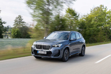 P90479937-bmw-x1-xdrive-23i-09-2022-2248px.webp