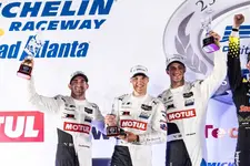 car-championship-petit-le-mans-podium-bmw-m-2248px.webp