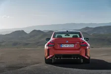 P90481937_highRes_the-all-new-bmw-m2-s.webp