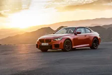 P90481945-the-all-new-bmw-m2-static-10-2022-2250px.webp