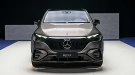 2024-mercedes-benz-eqe-suv-exterior-front-view.webp