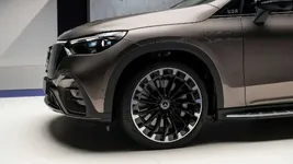 2024-mercedes-benz-eqe-suv-exterior-wheel.webp