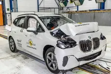rer-in-euro-ncap-crash--safety-test-10-2022-1920px.webp