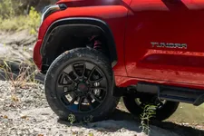 TOYOTA_TUNDRA_TRD_LIFT_KIT_011-scaled.webp