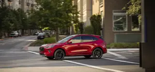 2023 Ford Escape ST-Line Elite_Rapid Red_04.webp