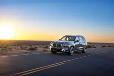 new-bmw-x7-on-location-palm-springs-10-2022-2249px.webp