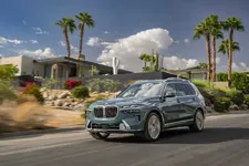 new-bmw-x7-on-location-palm-springs-10-2022-2249px.webp