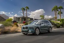 new-bmw-x7-on-location-palm-springs-10-2022-2249px.webp