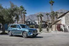 new-bmw-x7-on-location-palm-springs-10-2022-2249px.webp