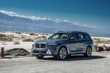 new-bmw-x7-on-location-palm-springs-10-2022-2249px.webp