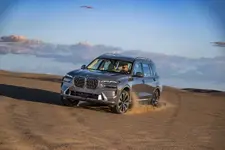 new-bmw-x7-on-location-palm-springs-10-2022-2250px.webp