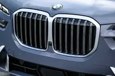 new-bmw-x7-on-location-palm-springs-10-2022-2249px.webp