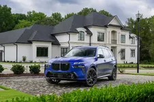 new-bmw-x7-on-location-palm-springs-10-2022-2251px.webp