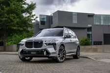 new-bmw-x7-on-location-palm-springs-10-2022-2249px.webp