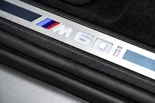 new-bmw-x7-on-location-palm-springs-10-2022-2250px.webp