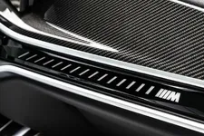 new-bmw-x7-on-location-palm-springs-10-2022-2250px.webp
