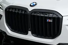 new-bmw-x7-on-location-palm-springs-10-2022-2251px.webp