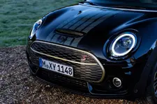 ini-cooper-s-clubman-untold-edition-11-2022-2250px.webp