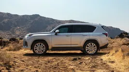 LX_Ultra_Luxury_10-1500x844-1.webp