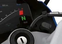 6001-the-new-bmw-r-1250-rs-usb-port-11-2022-2123px.webp