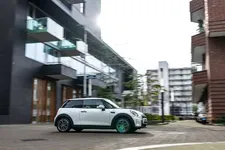 864-mini-cooper-se-resolute-edition-11-2022-2250px.webp