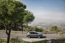 alfaromeotonalepluginhybridq4dynamic6-6373b88bc68c0.webp