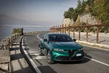 alfaromeotonalepluginhybridq4dynamic7-6373b876d358c.webp