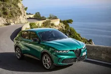 alfaromeotonalepluginhybridq4dynamic16-6373b9d3cd9d8.webp