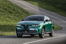 alfaromeotonalepluginhybridq4dynamic26-6373b91b45abb.webp