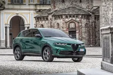 alfaromeotonalepluginhybridq4static13-6373b78d8f81e.webp